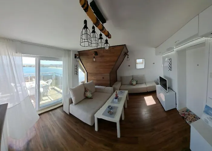 студио велина Апартамент Царево