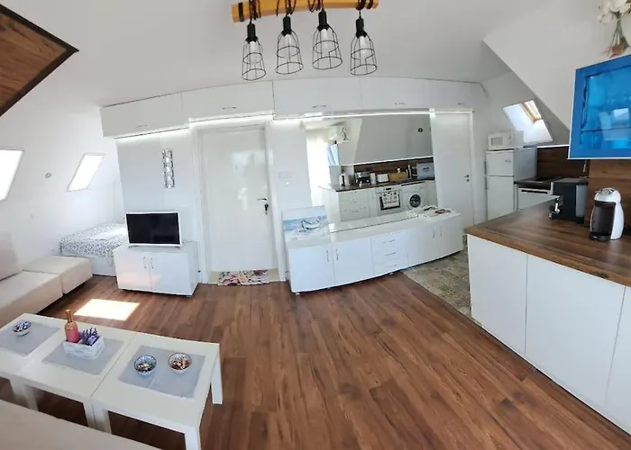 студио велина * Zarewo